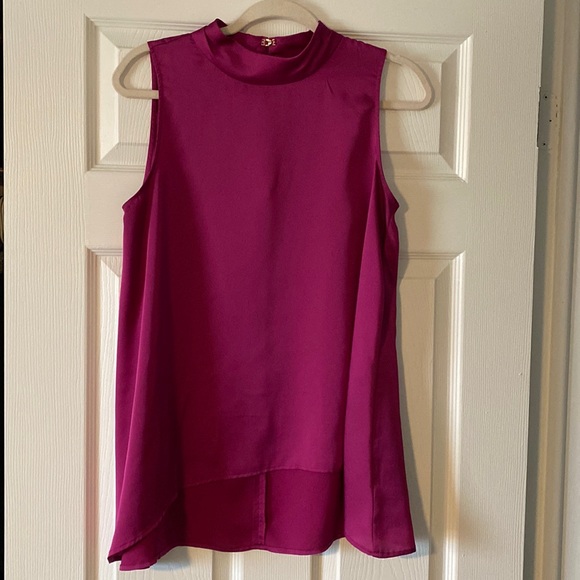 NWOT Women’s The Limited Medium Hi-Low Asymmetrical Pink Glossy Shirt - Picture 1 of 8